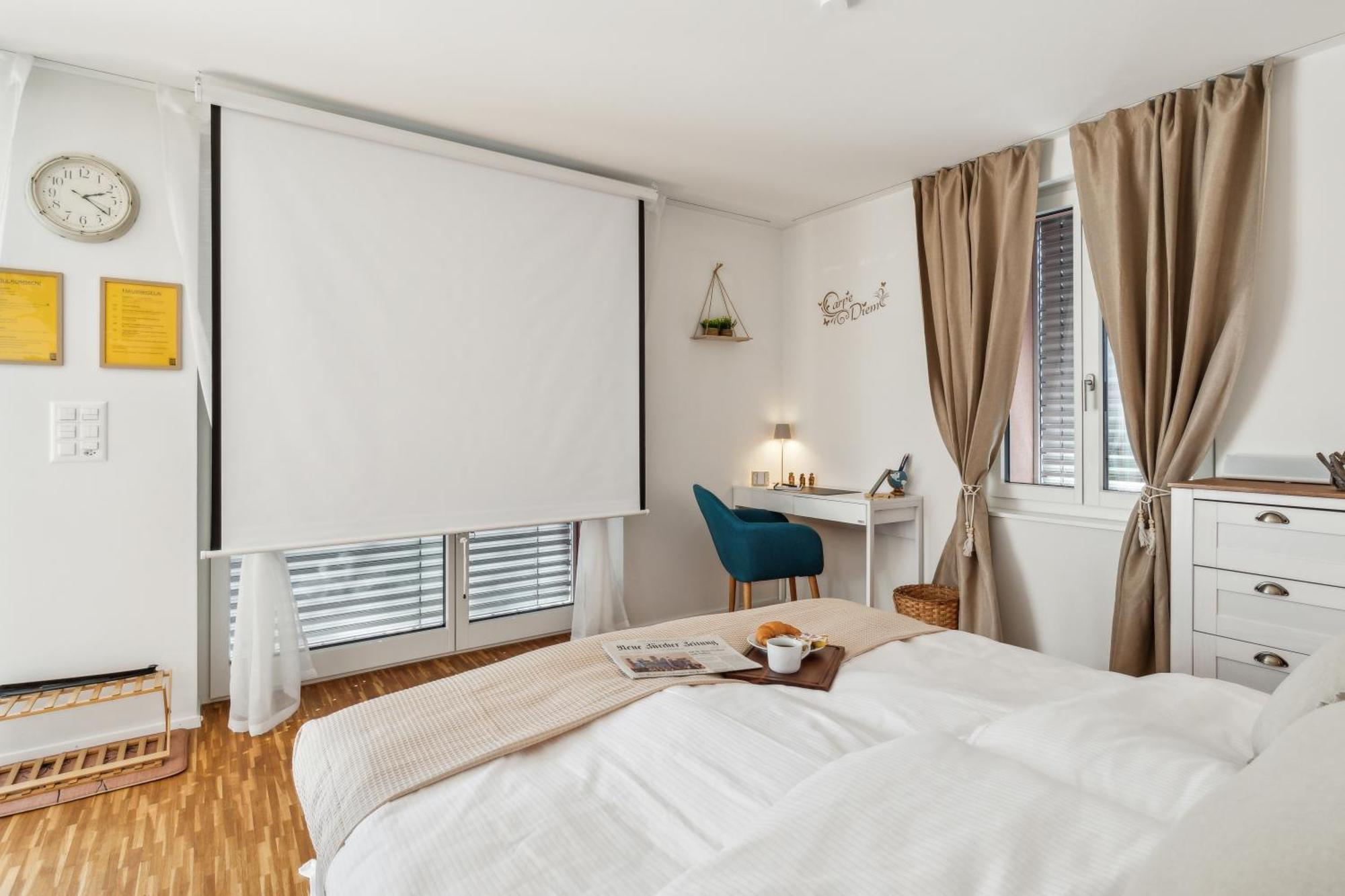Business I Family Apartment I 1-4 Personen - Aare Blick, Nahe Altstadt I Beamer - 99" Leinwand I Terrassen Lounge Und Parkplatz Brugg  Eksteriør billede